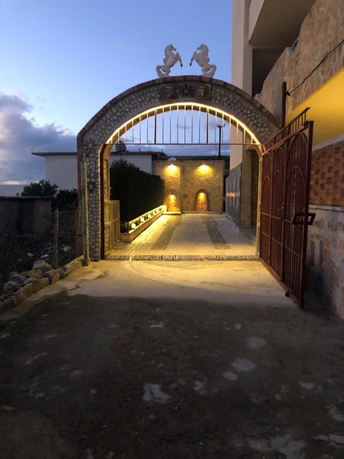 The Sunset Villa Leven Vlore Ngoại thất bức ảnh