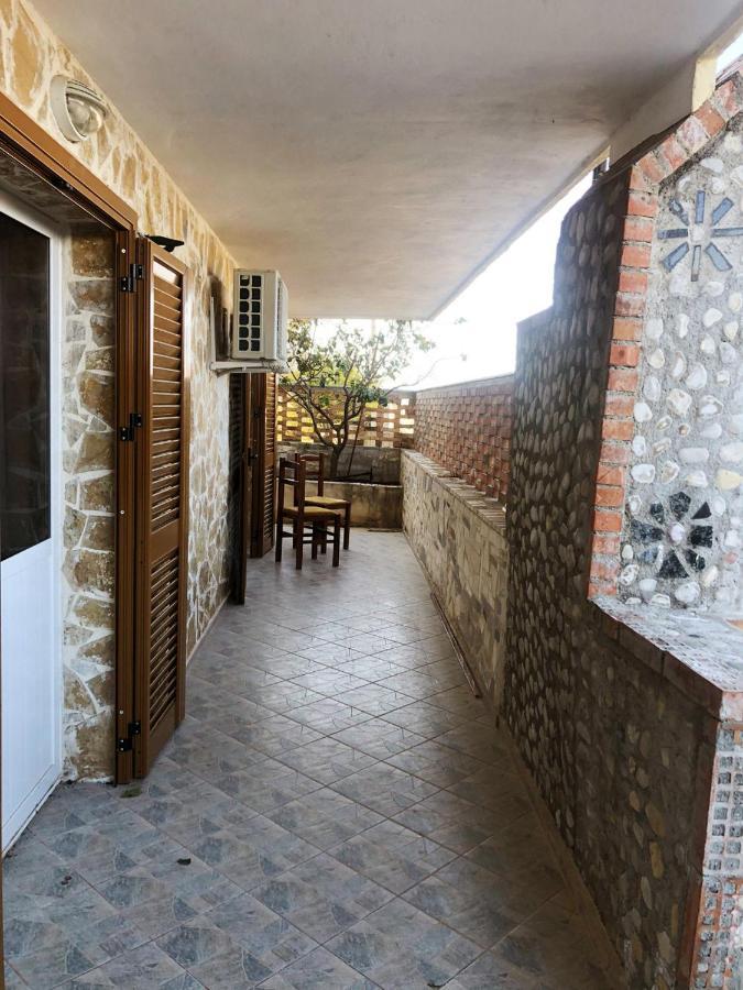 The Sunset Villa Leven Vlore Ngoại thất bức ảnh